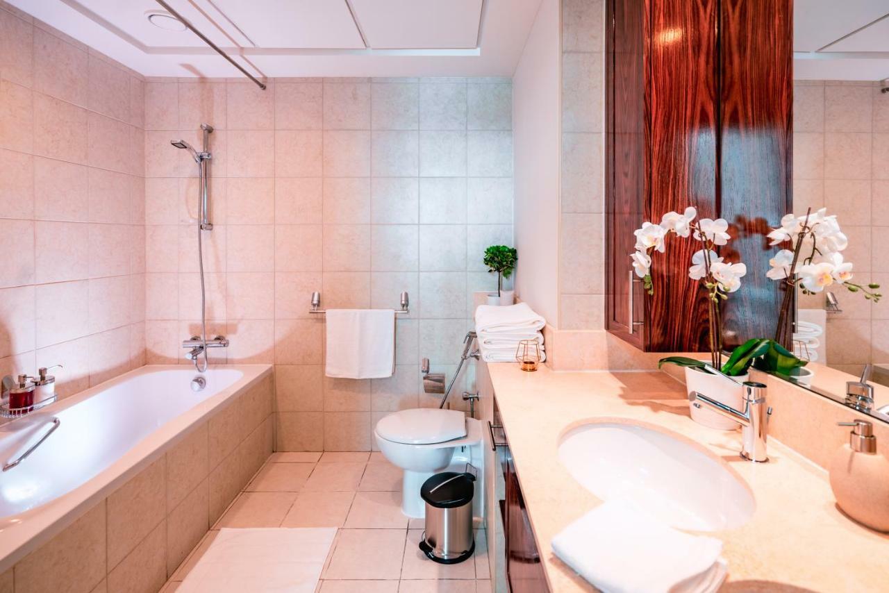 Elite Royal Apartment - Full Burj Khalifa And Fountain View - Caesar دبي المظهر الخارجي الصورة